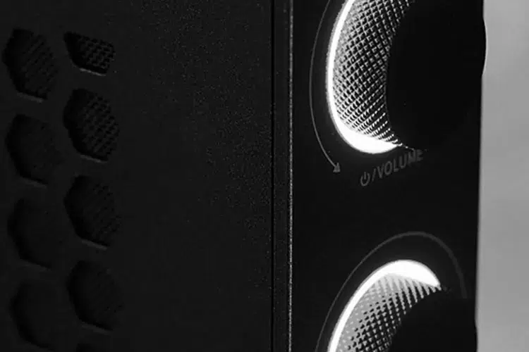 FiiO K19 volume knob