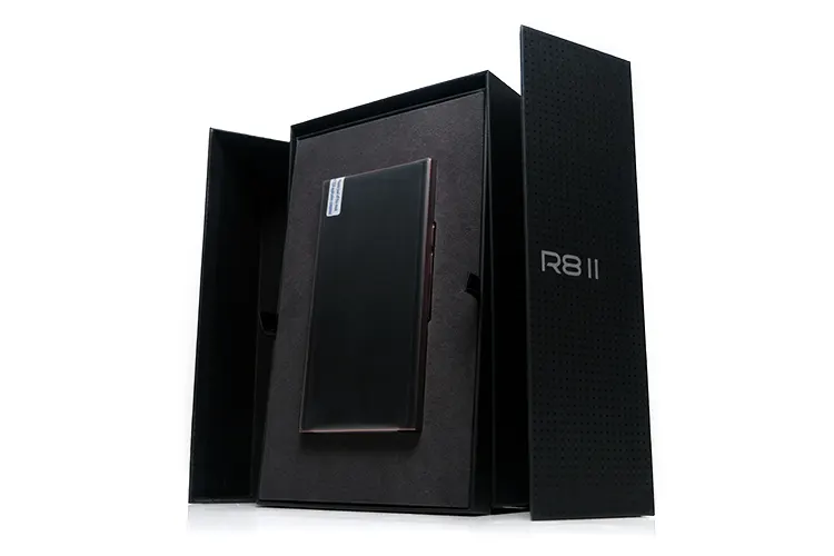 HiBy R8 II accessories
